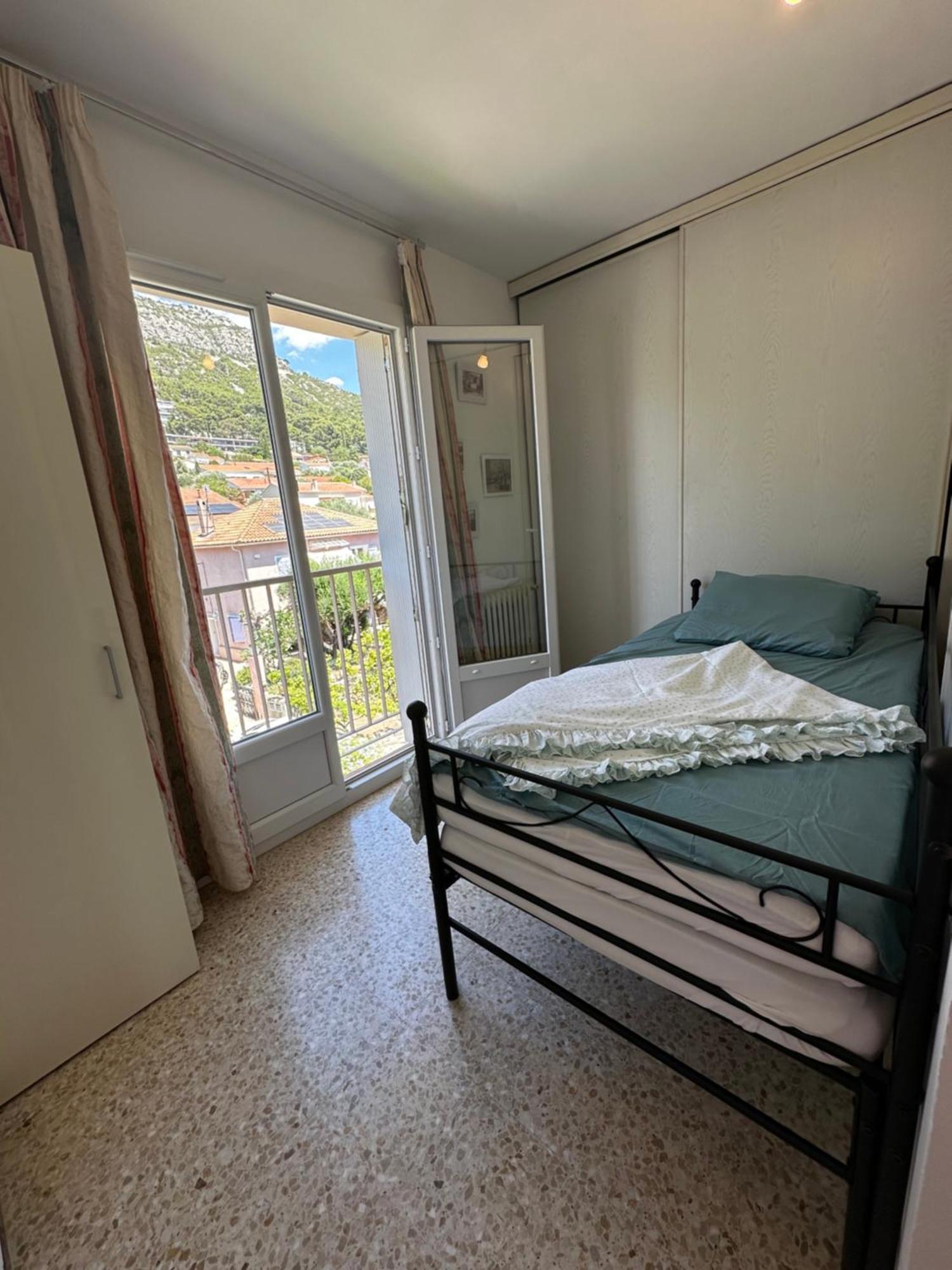 Appartamento T4 Avec Terrasse Et Garage Prive Tolone Esterno foto
